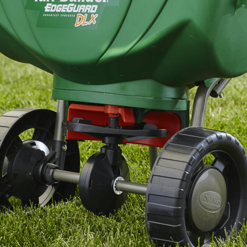 Scotts Deluxe EdgeGuard Push Spreader |  Gilford Hardware