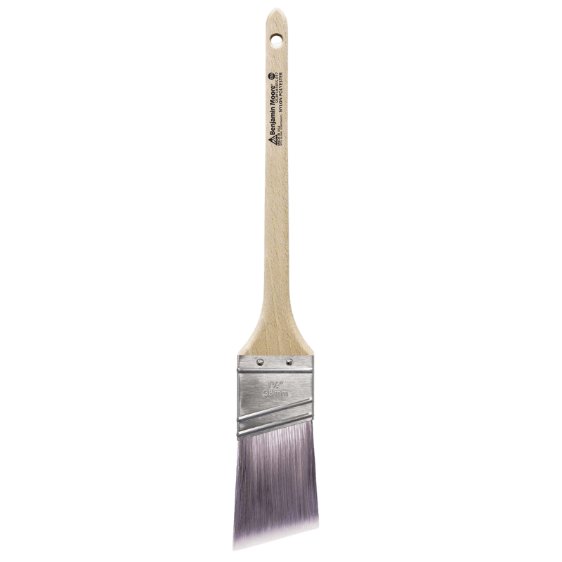 Benjamin Moore Firm Thin Angle Paint Brush 1-1/2 in. | Gilford Hardware